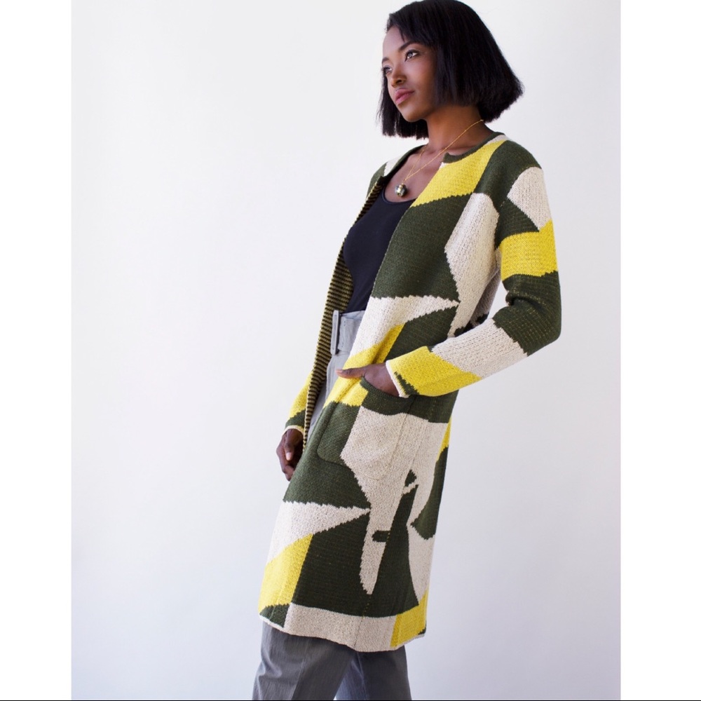 Geometric Cardigan - Picture 3 of 4